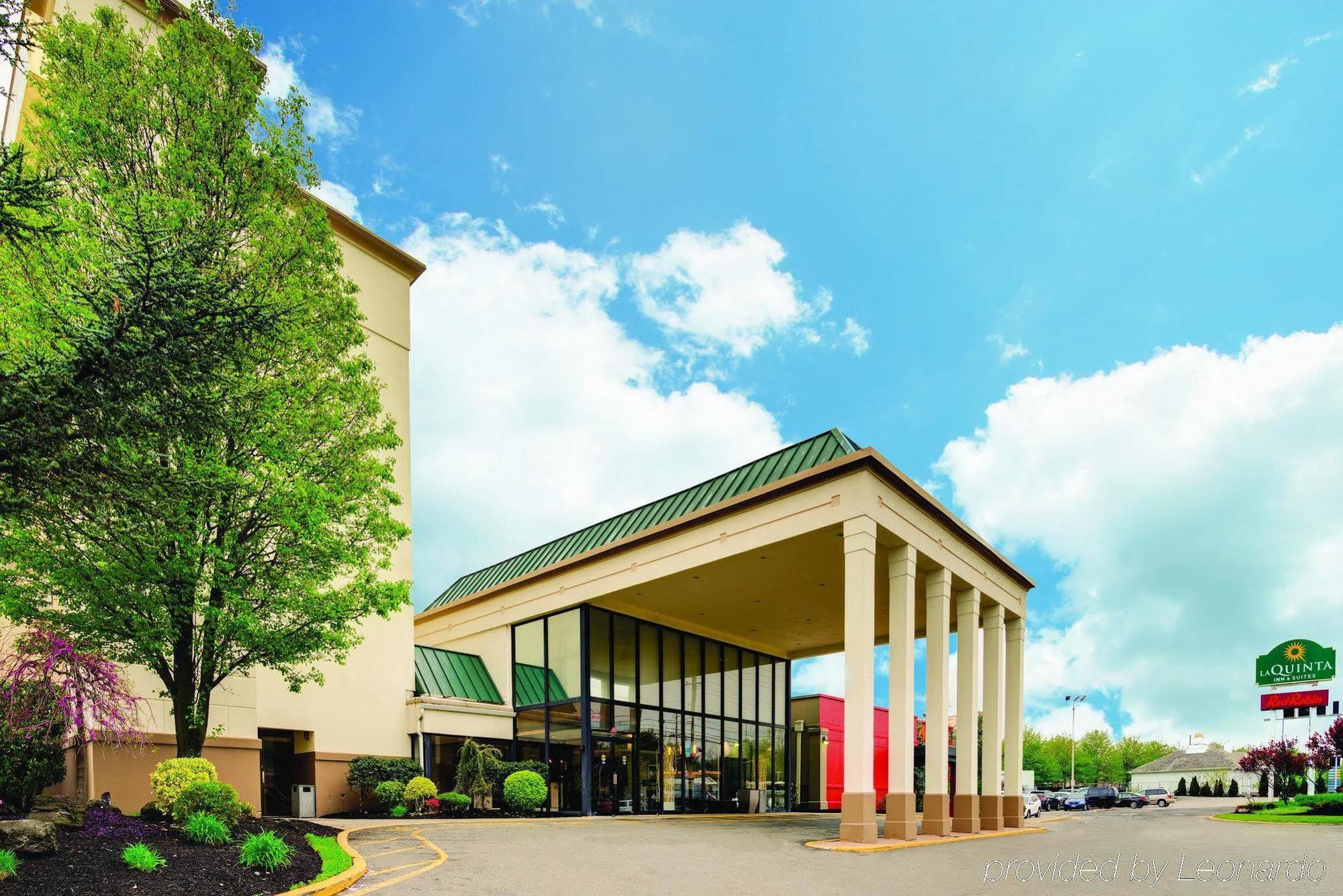 La Quinta By Wyndham Clifton/Rutherford Exterior photo